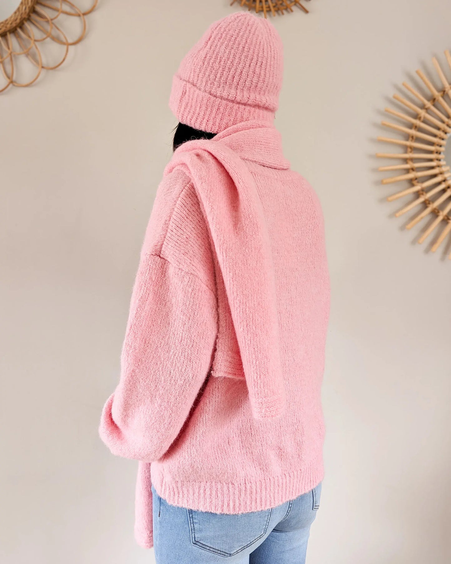 Ensemble pull, bonnet, écharpe coeur - rose