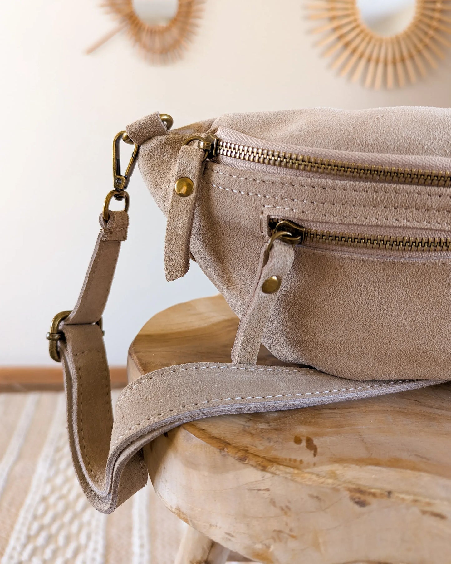 Sac banane en cuir velours - Hunter beige