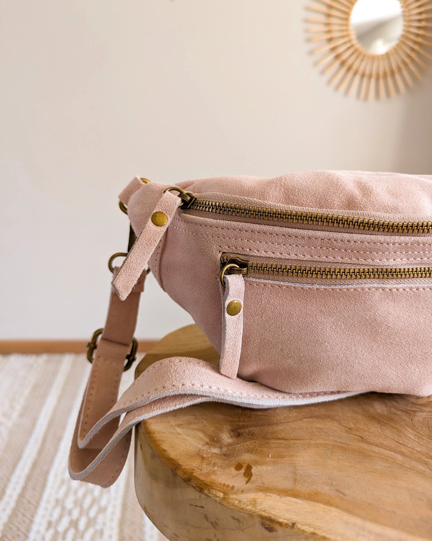 Sac banane en cuir velours - Hunter rose nude